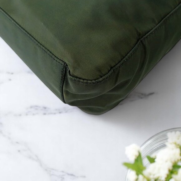 Prada Green Bolsa Nylon Tote Bag w/ Authentication Card - Picture 8 of 11